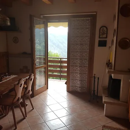 Casa Vacanze * Gorno